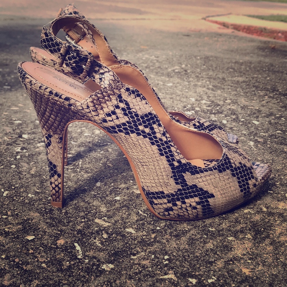 Snake print sling back heels